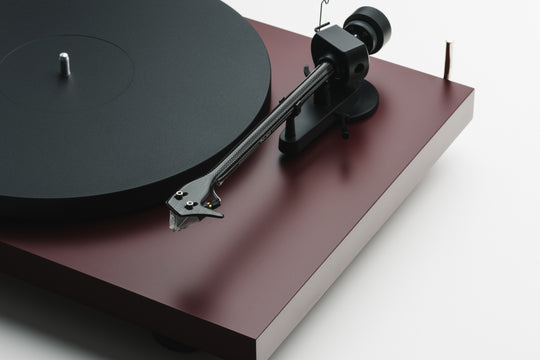 Pro-Ject Debut EVO 2 Turntable